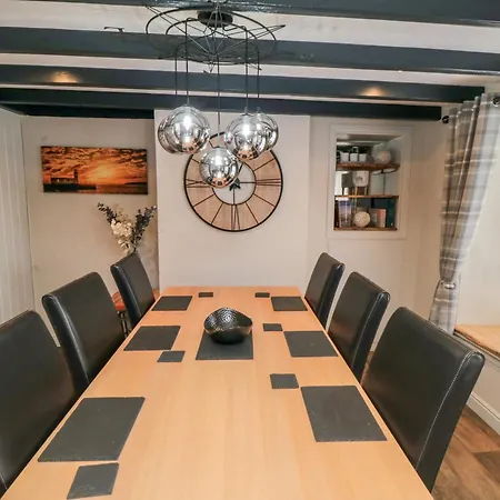 15 High Street * 스카버러